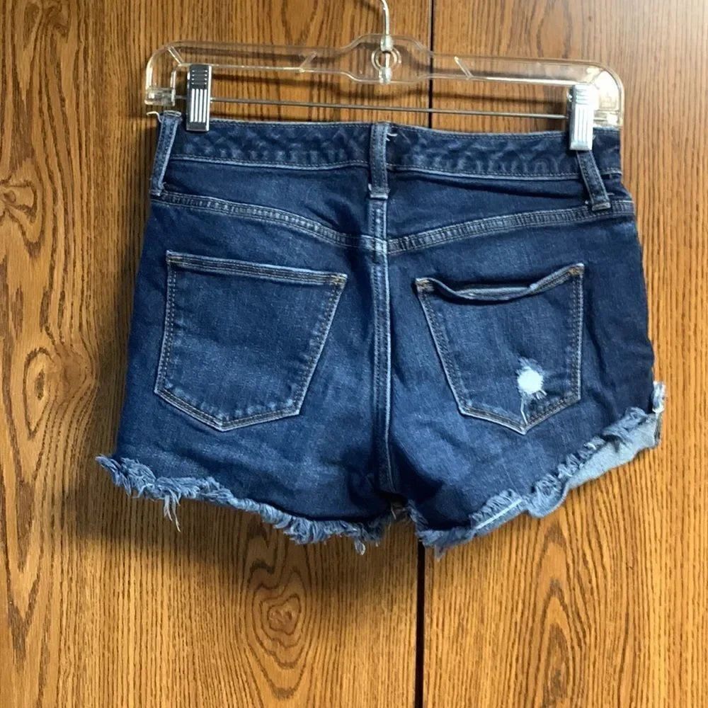 Universal Thread High Rise Denim Shorts Sz 00 - Picture 2 of 6